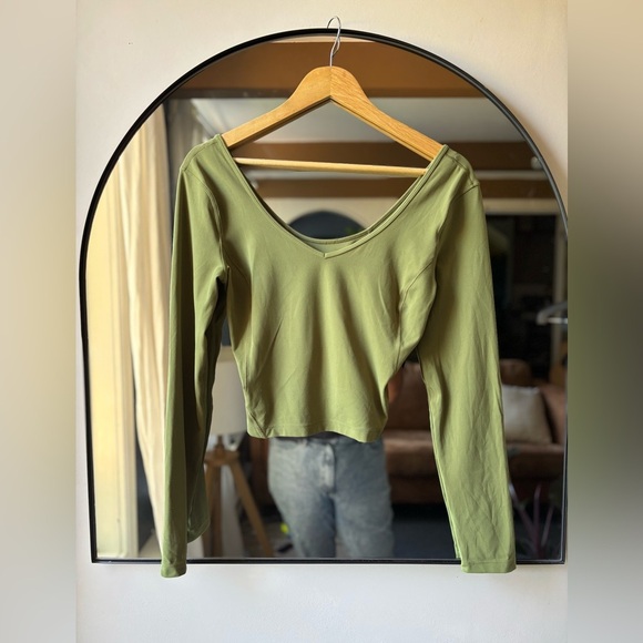 LULULEMON | align long sleeve | size 6 - Picture 3 of 6